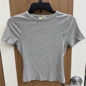 Boden Gray Ribbed Short Sleeve Top‎